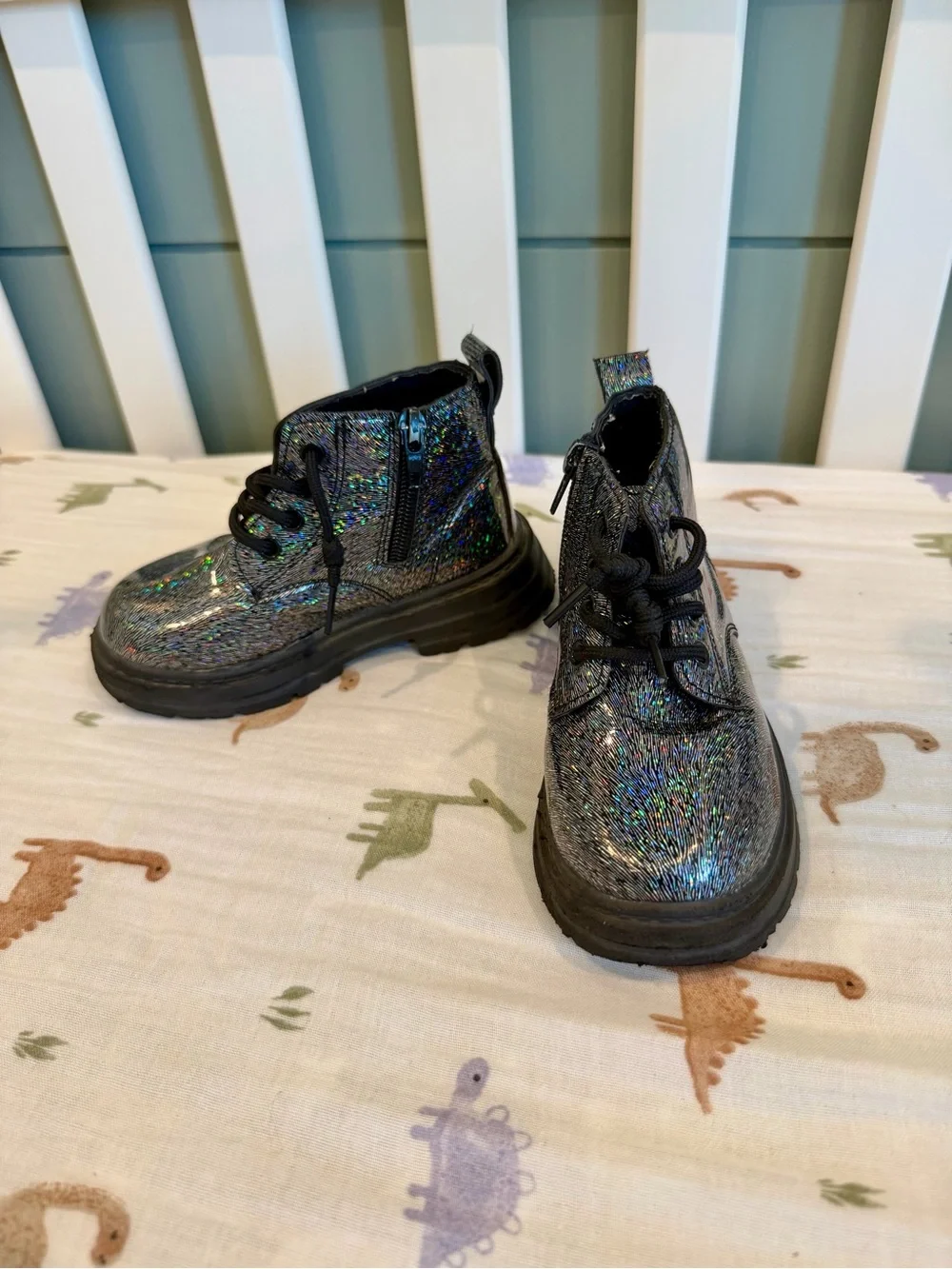 Kids Holographic Lace-Up Ankle Boots - Black 9.5T